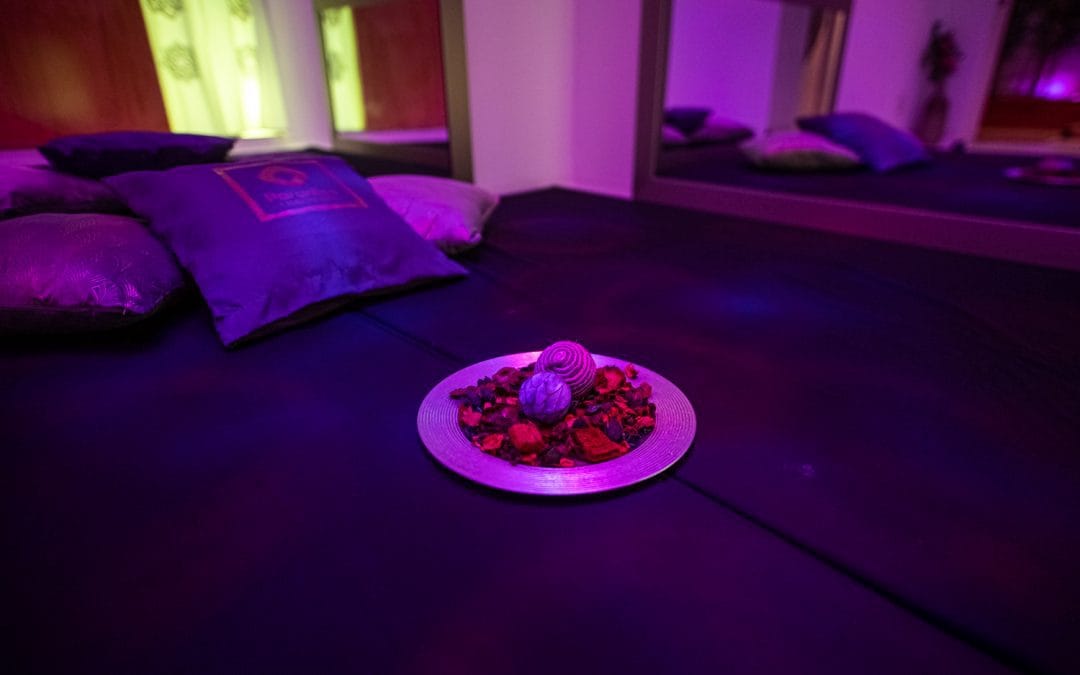 Gay Massage in Lisbon: Experiences for Individuals and Couples
